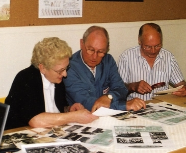 Archive Group members